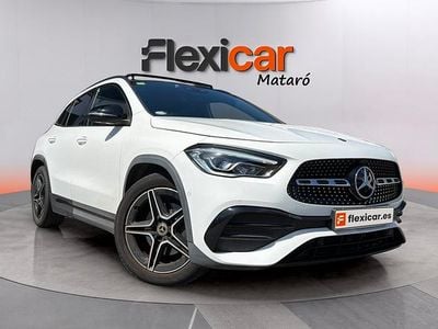Usado Mercedes GLA200 150 CV (110 kW) 2020 Blanco SUV