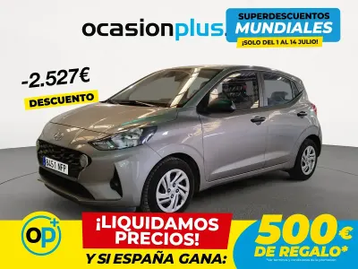 Usado Hyundai i10 67 CV (49 kW) 2022 Gris / plata Utilitario
