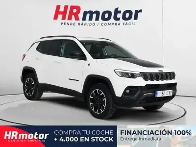 Usado Jeep Compass Trailhawk 240 CV (176 kW) 2022 Blanco SUV
