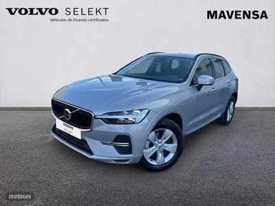 Plateado Usado 2023 Volvo XC60 Core SUV | 41.900 € (Precio justo)