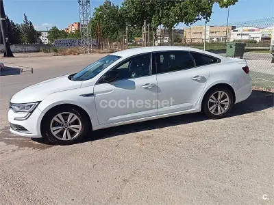 Usado Renault Talisman Zen 130 CV (95 kW) 2017 Blanco Berlina