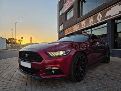 Usado Ford Mustang 314 CV (230 kW) 2015 Rojo Coupe