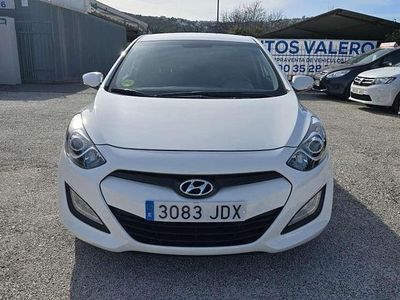 Blanco Usado 2015 Hyundai i30 Utilitario | 8800 € (Precio justo)