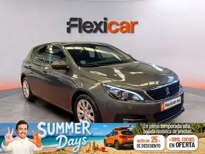 Usado Peugeot 308 Style 131 CV (96 kW) 2020 Gris Berlina
