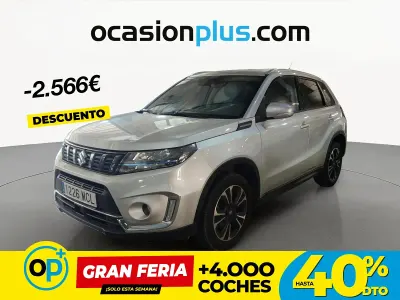 Usado Suzuki Vitara GLX 129 CV (94 kW) 2021 Gris SUV