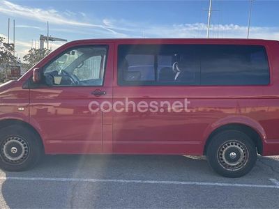 Rojo Usado 2002 VW Transporter Van | 10.500 € (Un poco caro)