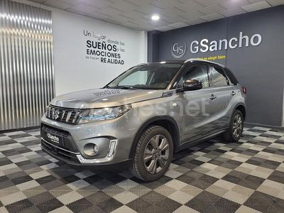 Gris / plata Usado 2022 Suzuki Vitara SUV | 19.100 € (Precio justo)