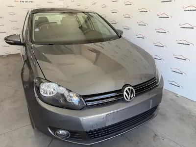 Usado VW Golf VI Advance 122 CV (89 kW) 2010 Gris / plata Utilitario