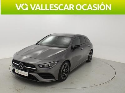 Gris / plata Usado 2021 Mercedes CLA180 Shooting Brake AMG line Familiar | 28.900 € (Un poco caro)