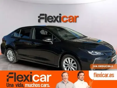 Usado Toyota Corolla Active 125 CV (91 kW) 2023 Negro Berlina