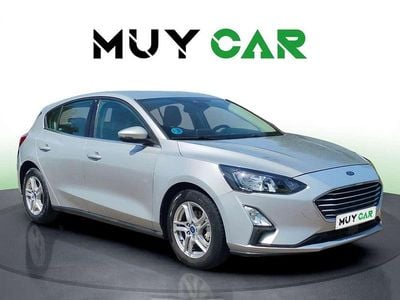 Usado Ford Focus Trend+ 125 CV (91 kW) 2021 Plateado Utilitario