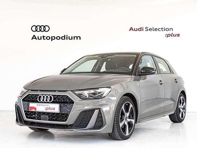 Usado Audi A1 Sportback 116 CV (85 kW) 2025 Gris Utilitario