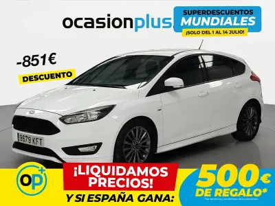 Usado Ford Focus ST-Line 125 CV (91 kW) 2017 Blanco