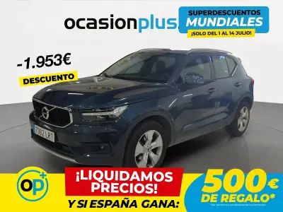 Usado Volvo XC40 Momentum 129 CV (94 kW) 2021 Azul SUV