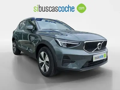 Usado Volvo XC40 Core 163 CV (119 kW) 2025 Verde SUV