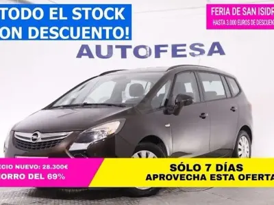 Używany Opel Zafira Family 120 KM (88 kW) 2014 Szary Minivan