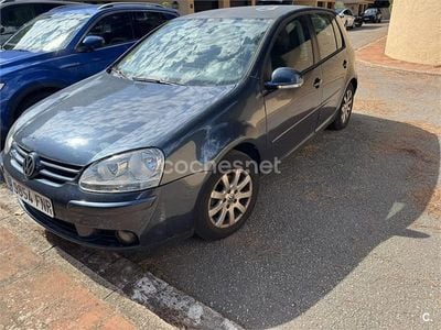 VW Golf V