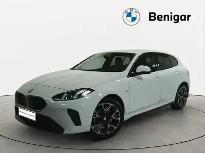 Usado BMW 118 Shadowline 150 CV (110 kW) 2024 Blanco Utilitario