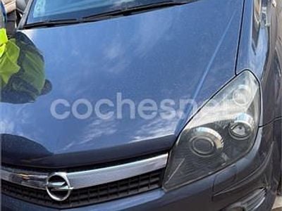Usado Opel Astra GTC Cosmo 100 CV (73 kW) 2007 Azul Berlina