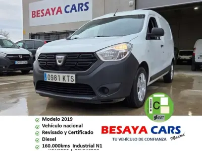 Usado Dacia Dokker Essentiel 90 CV (66 kW) 2019 Blanco Monovolumen