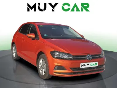 Usado VW Polo Advance 95 CV (69 kW) 2018 Naranja Utilitario