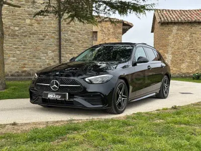 Usado Mercedes C220 200 CV (147 kW) 2022 Negro Familiar