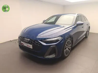 Usado Audi A5 Business 204 CV (150 kW) 2024 Azul Familiar