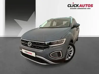 Usado VW T-Roc Life 150 CV (110 kW) 2024 Azul SUV