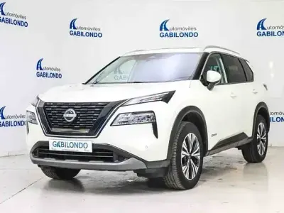 Używany Nissan X-Trail N-Connecta 207 KM (152 kW) 2023 Biały SUV