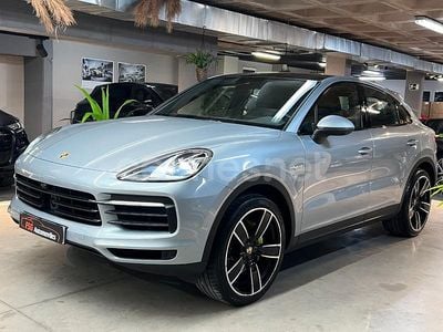 Usado Porsche Cayenne 462 CV (339 kW) 2020 Gris / plata SUV