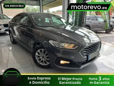 Usado Ford Mondeo Titanium S 175 CV (128 kW) 2019 Gris / plata Berlina