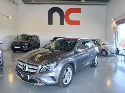 Begagnad Mercedes GLA200 Urban 156 HK (114 kW) 2015 Grå SUV