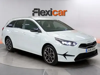 Brugt Kia Ceed Style 101 HK (74 kW) 2025 Hvid Hatchback