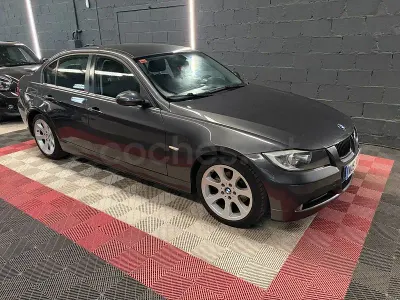 Usado BMW 320 150 CV (110 kW) 2006 Gris / plata Berlina