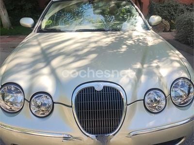 Jaguar S-Type