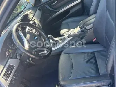 Usado BMW 320 150 CV (110 kW) 2008 Gris / plata Berlina