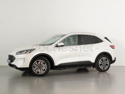 Usado Ford Kuga Titanium 190 CV (139 kW) 2022 Blanco SUV