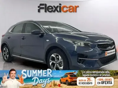 Usado Kia XCeed 136 CV (100 kW) 2019 Azul SUV
