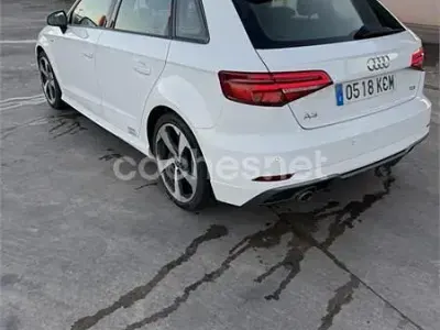 Usado Audi A3 S-Line 110 CV (80 kW) 2017 Blanco Berlina