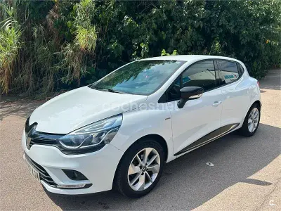 Usado Renault Clio IV LIMITED 90 CV (66 kW) 2017 Blanco Berlina