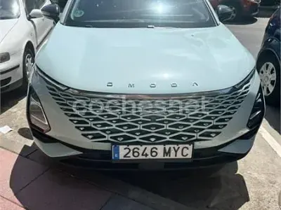 Usado Omoda 5 147 CV (108 kW) 2025 Verde SUV