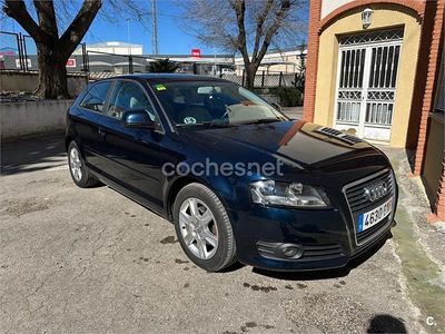 Usado Audi A3 Attraction 105 CV (77 kW) 2010 Azul Utilitario