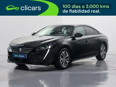 Usado Peugeot 508 Allure 130 CV (95 kW) 2022 Negro Berlina