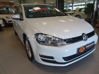 Blanco Usado 2017 VW Golf Business Berlina | 14.499 € (Precio justo)