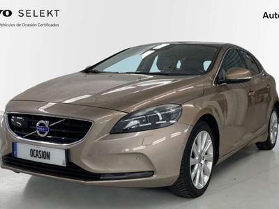 usado Volvo V40 BERLINA CON PORTON 2.0 D3 SUMMUM 5P