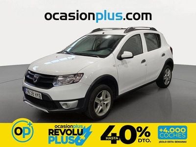 Usado Dacia Sandero Stepway 90 CV (66 kW) 2014 Blanco Utilitario