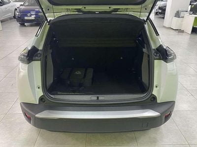 Peugeot e-2008