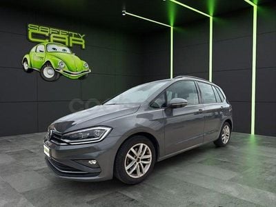 Usado VW Golf Sportsvan Advance 115 CV (84 kW) 2019 Gris / plata Monovolumen