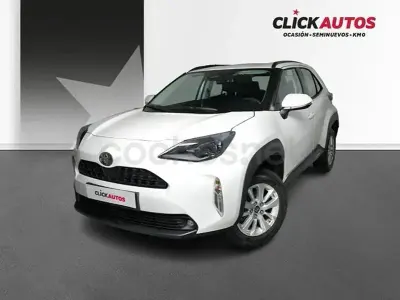 Usado Toyota Yaris Cross Business Edition 116 CV (85 kW) 2025 Blanco SUV
