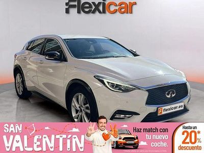 Usado Infiniti Q30 Premium 122 CV (89 kW) 2018 Blanco Berlina